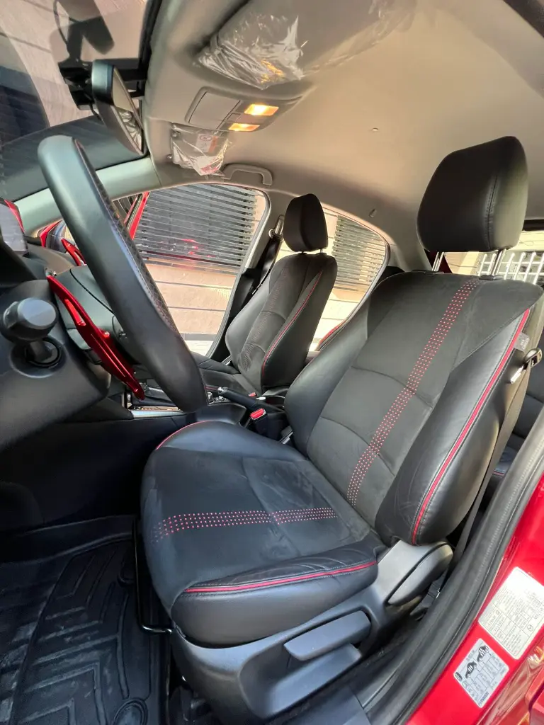 MAZDA 2 SPORT GRAND TOURING LX CARBON EDITION 2.0 2026 (25).webp