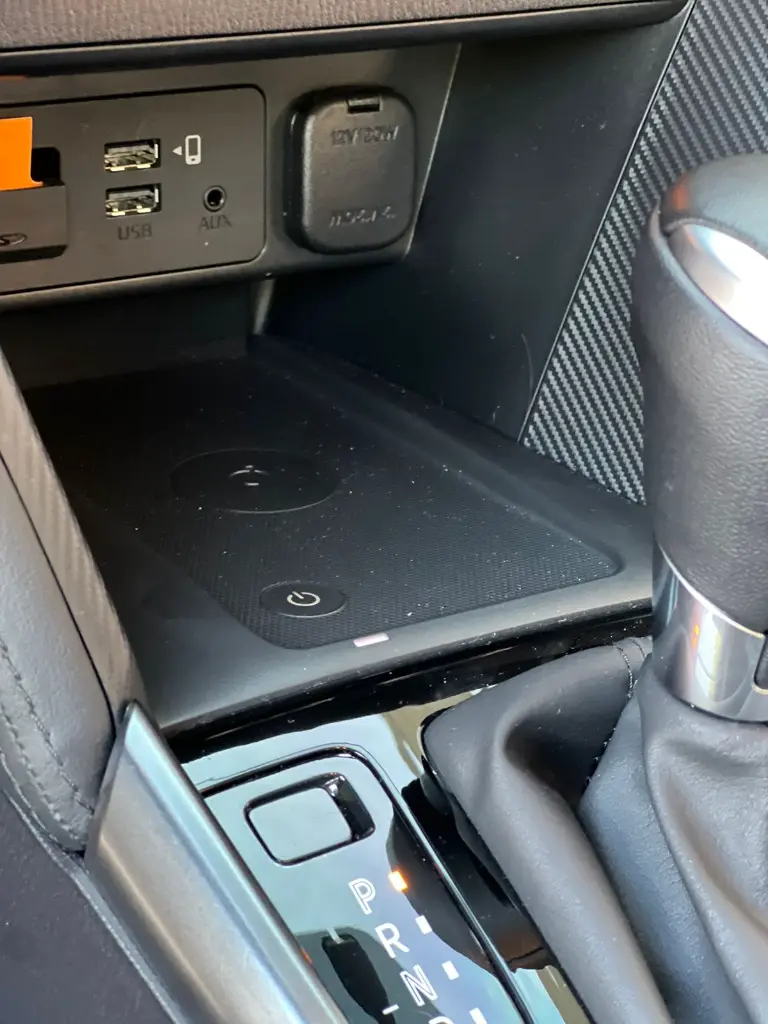 MAZDA 2 SPORT GRAND TOURING LX CARBON EDITION 2.0 2026 (24).webp