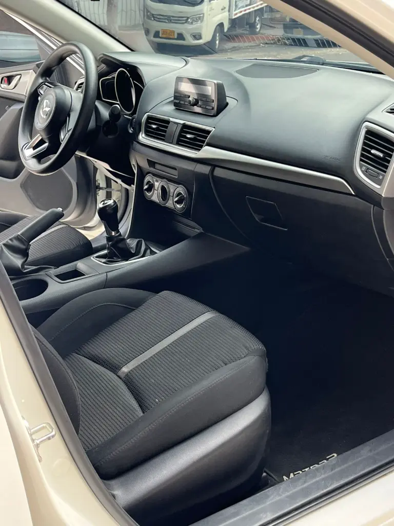 MAZDA 3 PRIME MEC MOD 2018 (12).webp