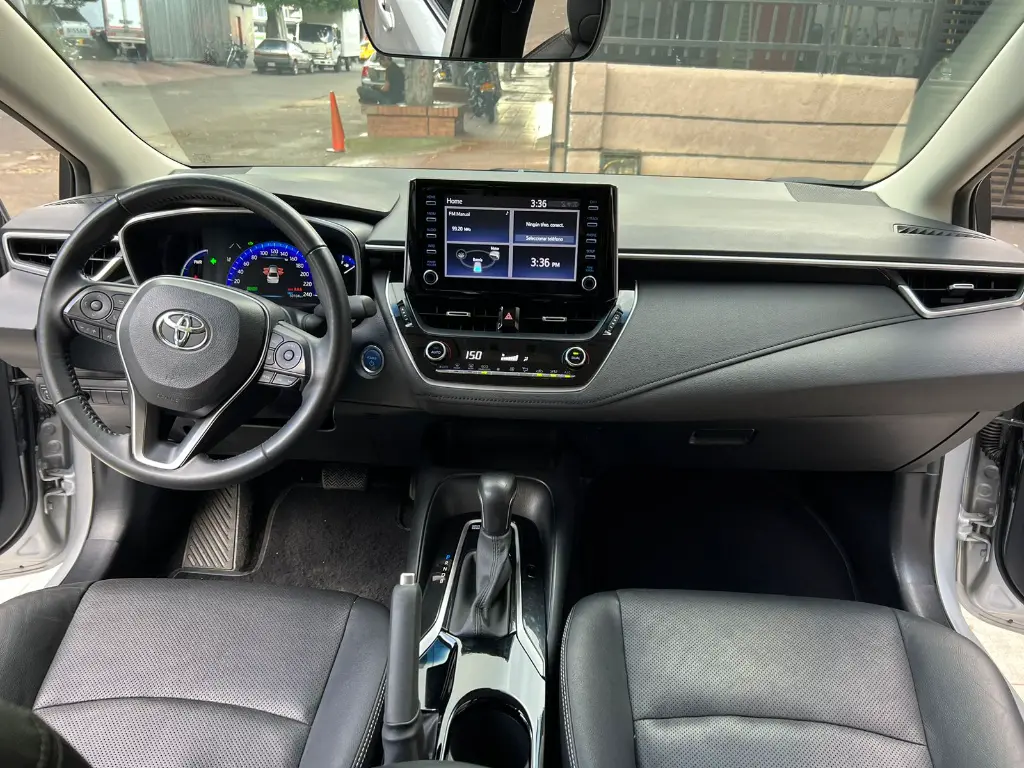 TOYOTA COROLLA SE-G HYBRID 2022 publicar en $109.900 (11).webp