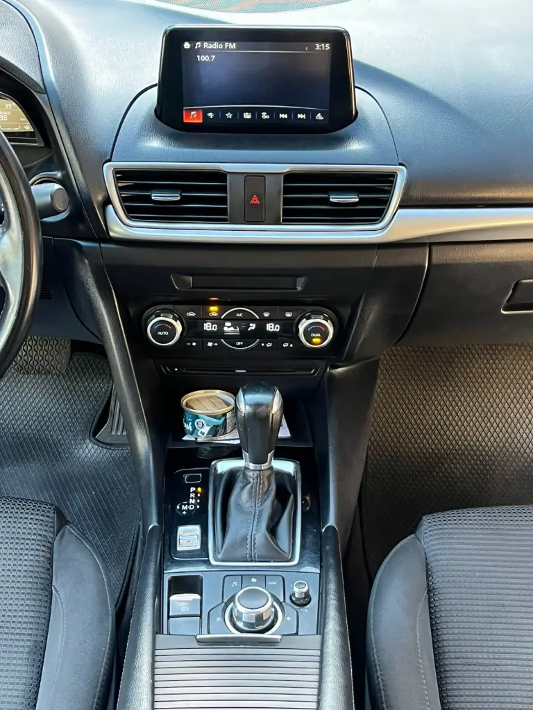 MAZDA 3 TOURING AUTOMATICO 2019 (16).webp