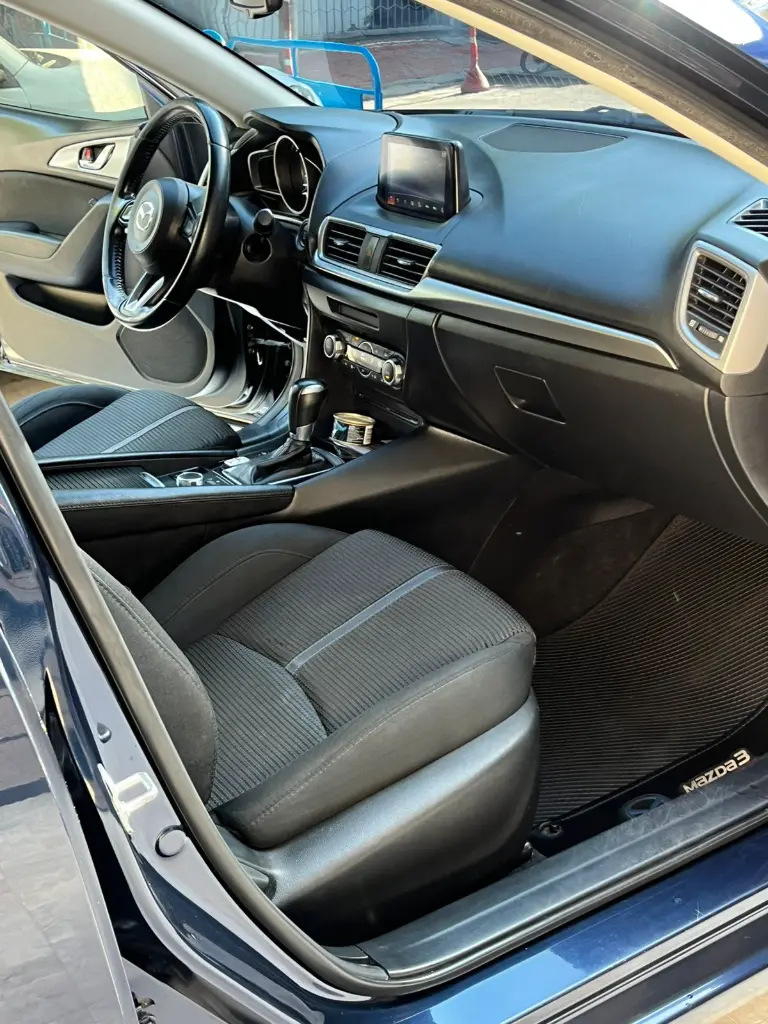 MAZDA 3 TOURING AUTOMATICO 2019 (14).webp