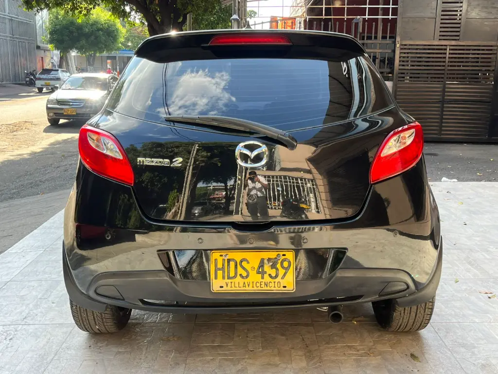 MAZDA 2 HACTH BACK AUTOMÁTICO MOD 2014 (4).webp