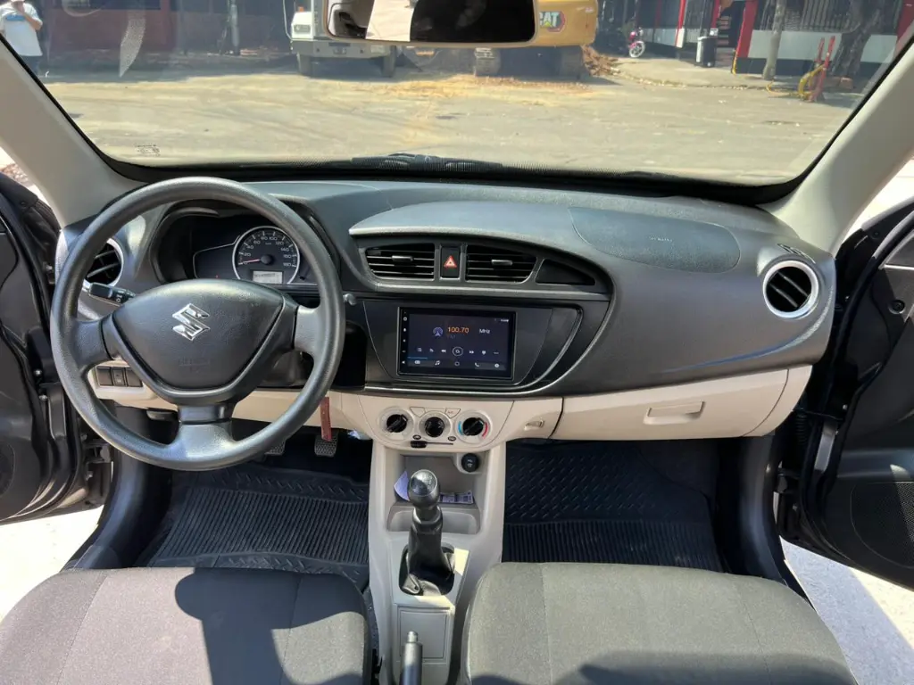 SUZUKI ALTO 800 2022 (29).webp