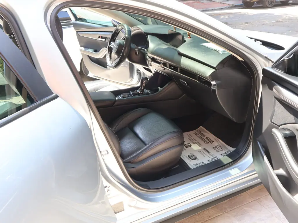 MAZDA 3 TOURING AT 2020 (19).webp