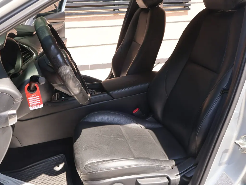 MAZDA 3 TOURING AT 2020 (13).webp