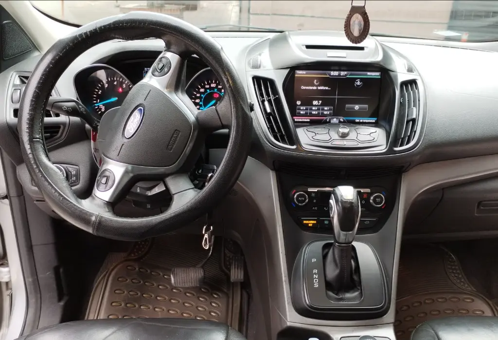 FORD ESCAPE SE 2.0 4X4 2015 (9).webp