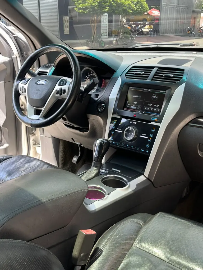 FORD EXPLORER LIMITED 4X4 MOD 2013 (12).webp