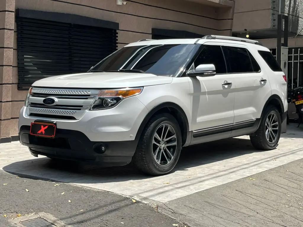 FORD EXPLORER LIMITED 4X4 MOD 2013 (1).webp