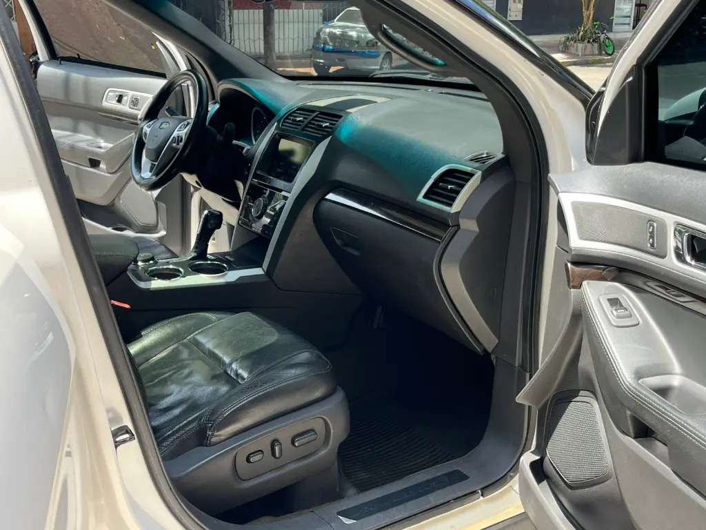 FORD EXPLORER LIMITED 4X4 MOD 2013 (15).webp