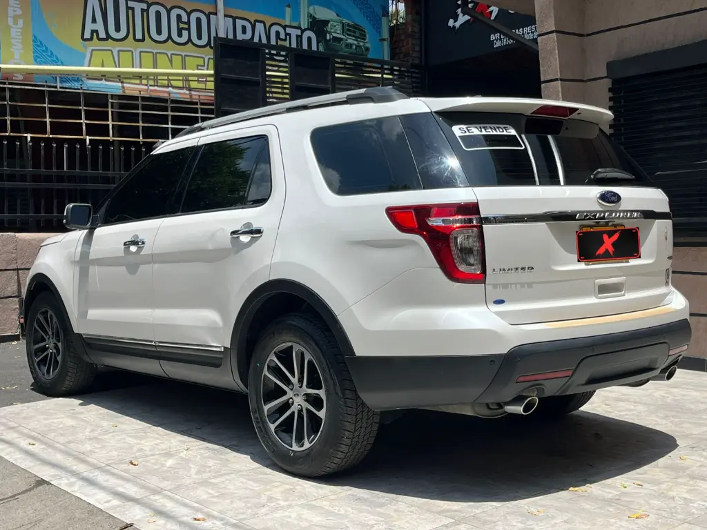 FORD EXPLORER LIMITED 4X4 MOD 2013 (4).webp