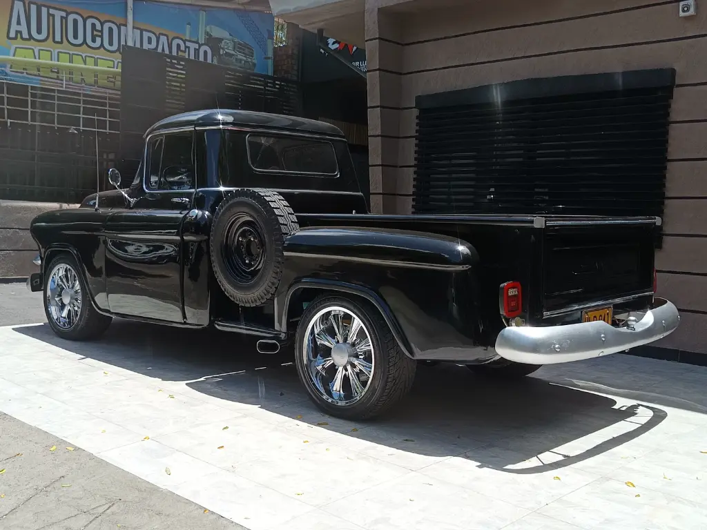 1956 GMC SUBURBAN PICKUP (5).webp