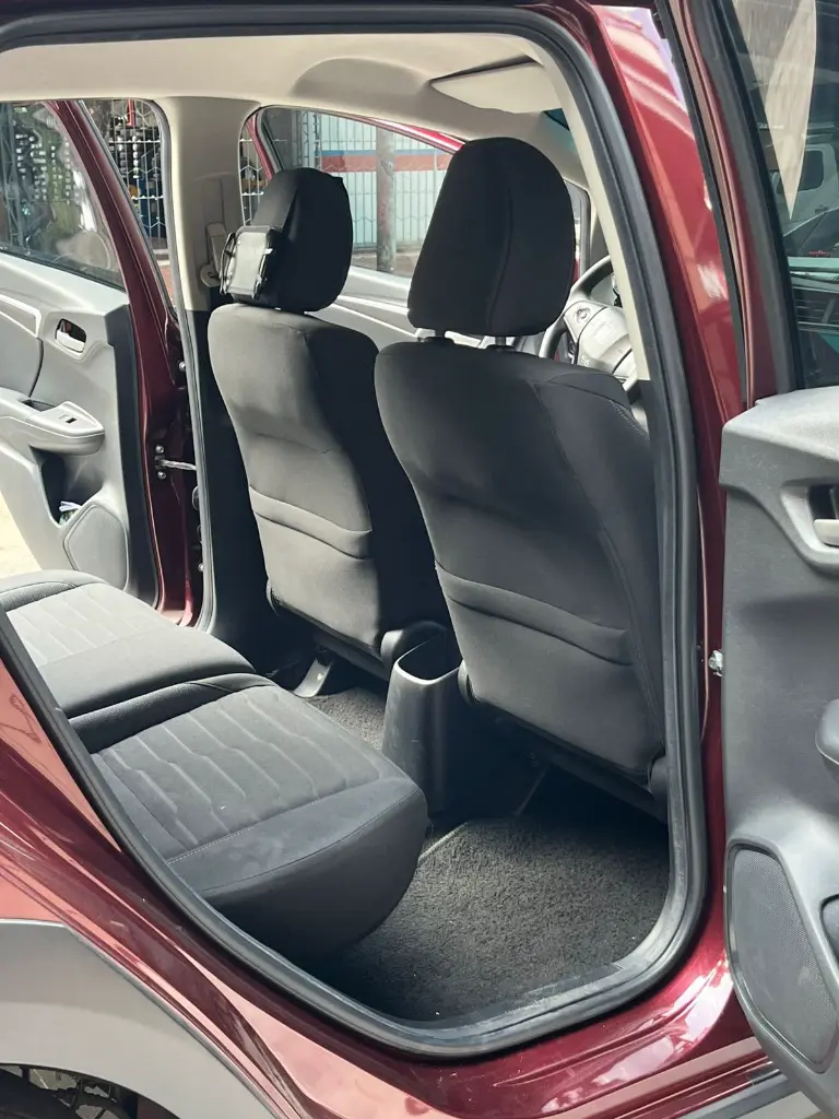 HONDA WR-V LX MT 2023 (23).webp