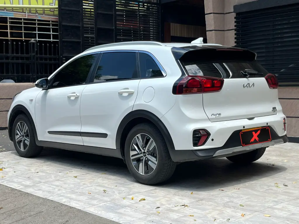 KIA NIRO EMOTION AUTOMÁTICA HYBRID MOD 2023 (4).webp