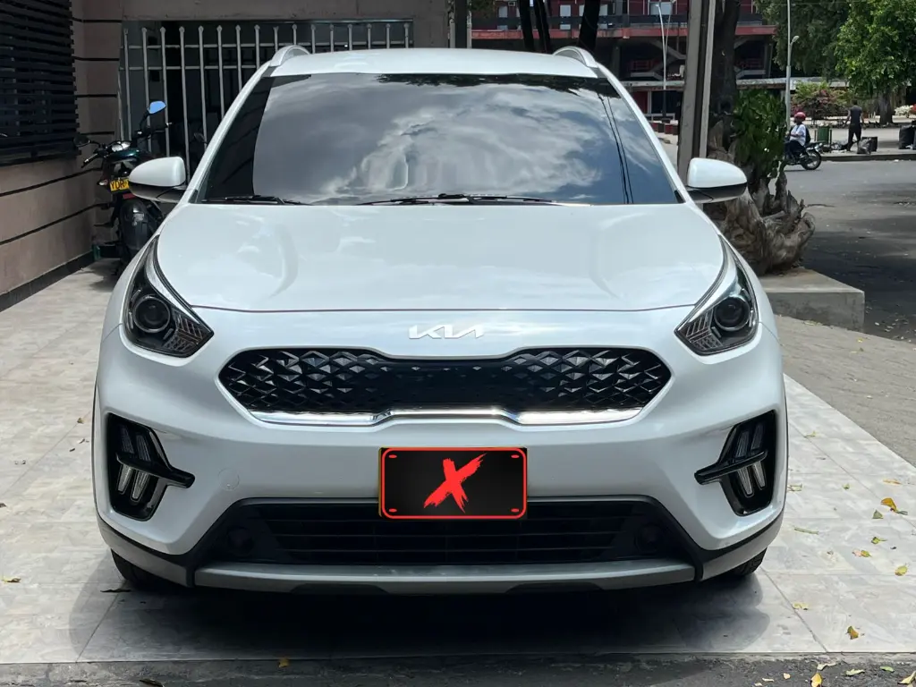 KIA NIRO EMOTION AUTOMÁTICA HYBRID MOD 2023 (2).webp