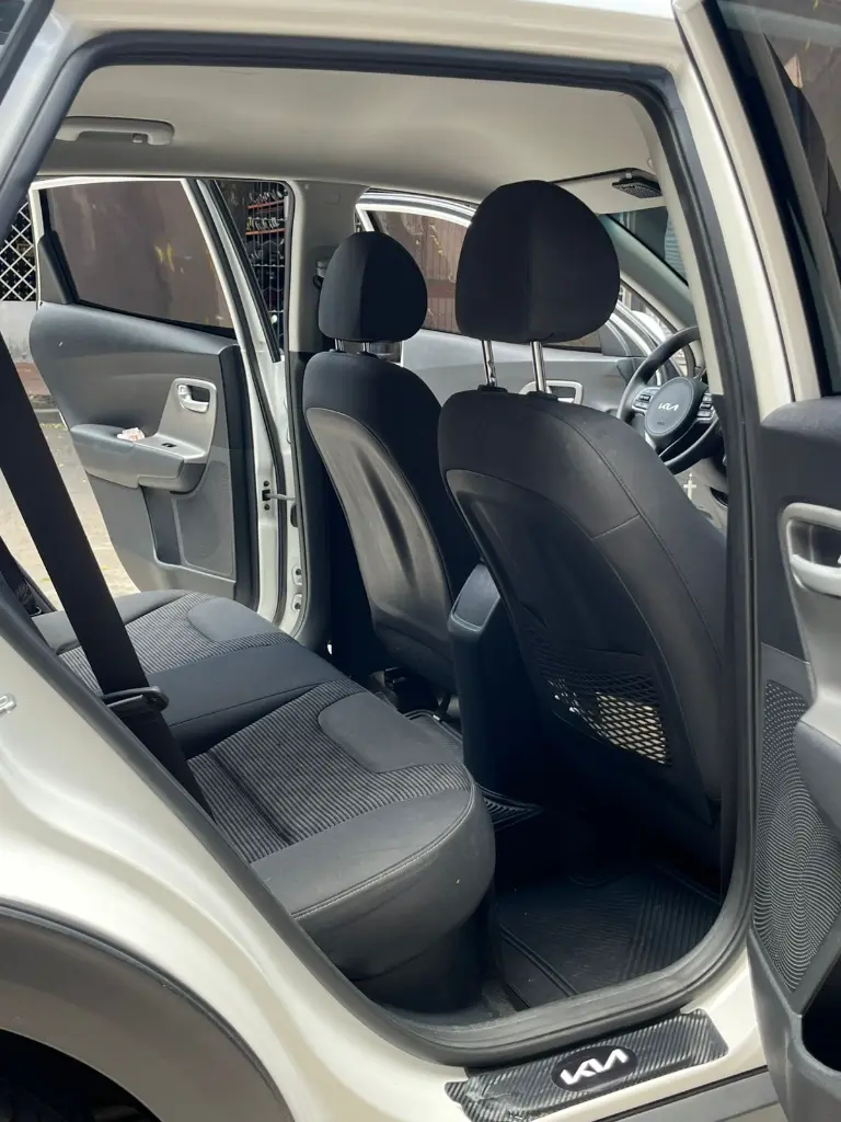 KIA NIRO EMOTION AUTOMÁTICA HYBRID MOD 2023 (13).webp