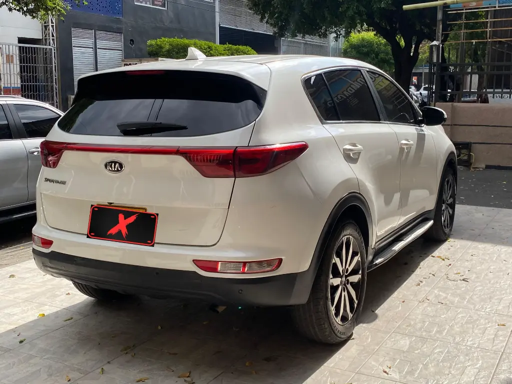 KIA SPORTAGE 2017 (6).webp