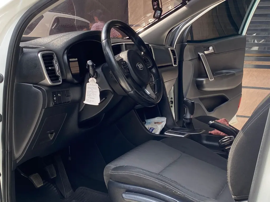 KIA SPORTAGE 2017 (11).webp