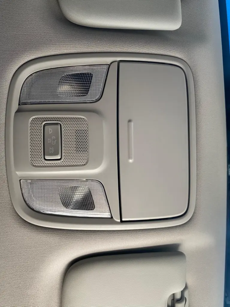 KIA SPORTAGE 2019 MT  (13).webp