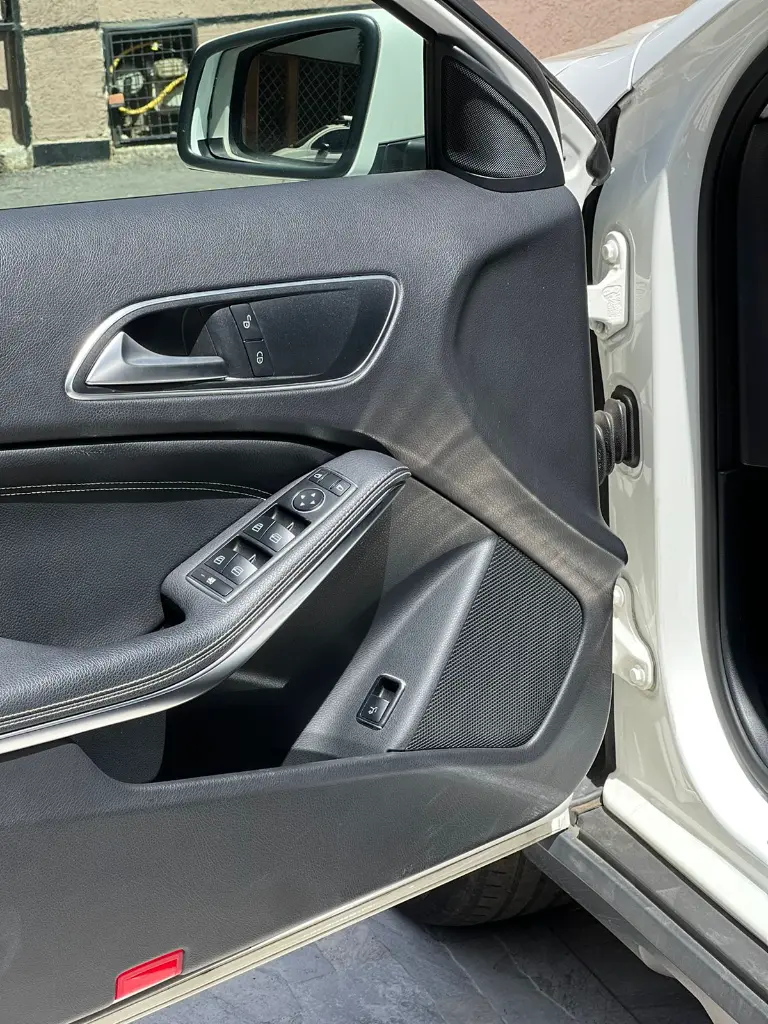 MERCEDES BENZ GLA200 1.6 TP 2020 publicar en $109.900 (17).webp