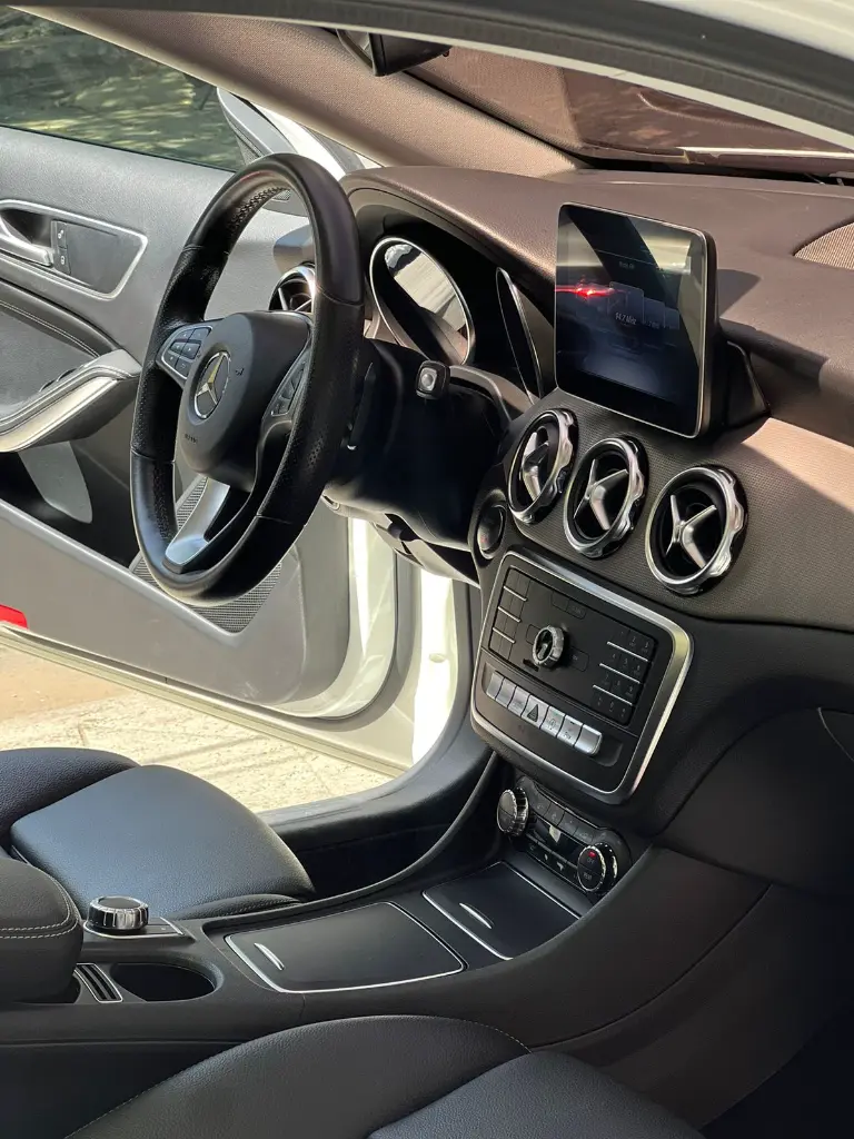 MERCEDES BENZ GLA200 1.6 TP 2020 publicar en $109.900 (10).webp