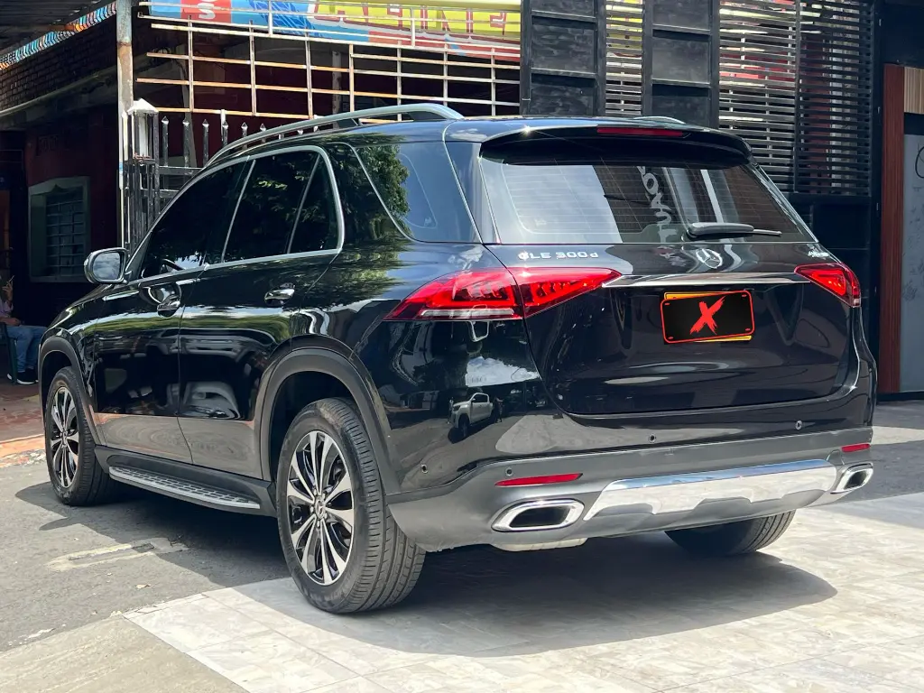 MERCEDES BENZ GLE300D 4MATIC  2.0 DIÉSEL 2020 (4).webp