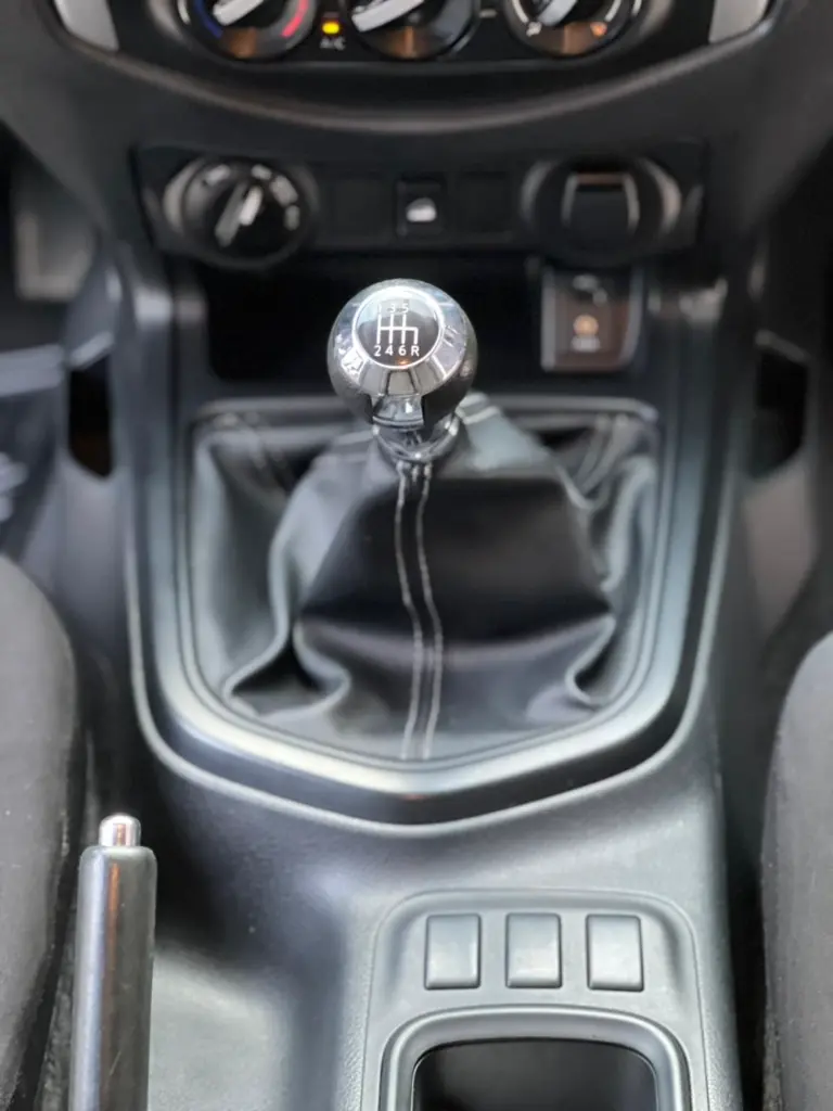 NISSAN FRONTIER SE 2.5 DIESEL 4X4 2020 (17).webp