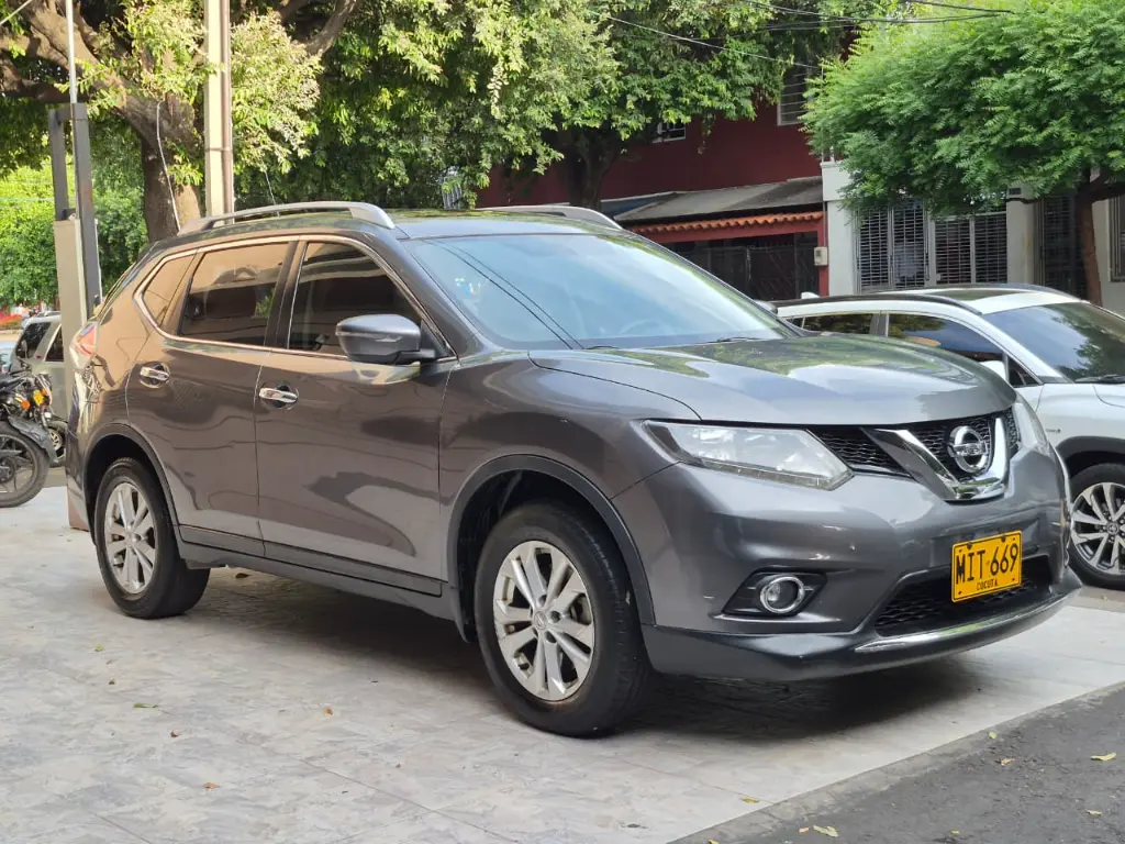 NISSAN XTRAIL ADVANC3 2015 AUT (3).webp