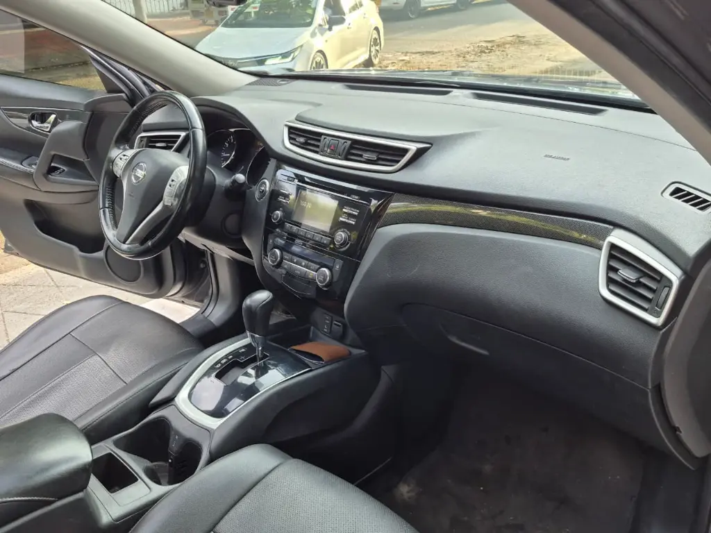 NISSAN XTRAIL ADVANC3 2015 AUT (25).webp