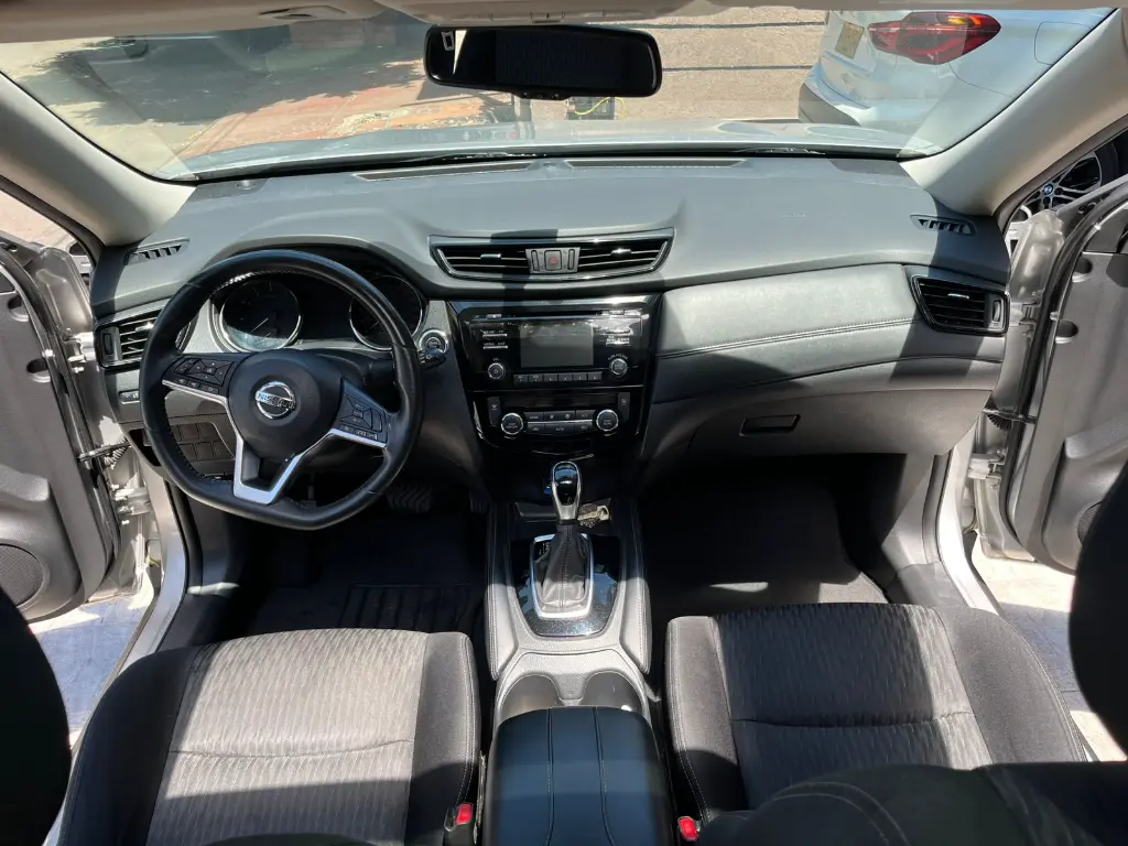 NISSAN XTRAIL AUTOMATICA 4X2 MOD 2020 PUBLICAR EN 106.900 (12).webp