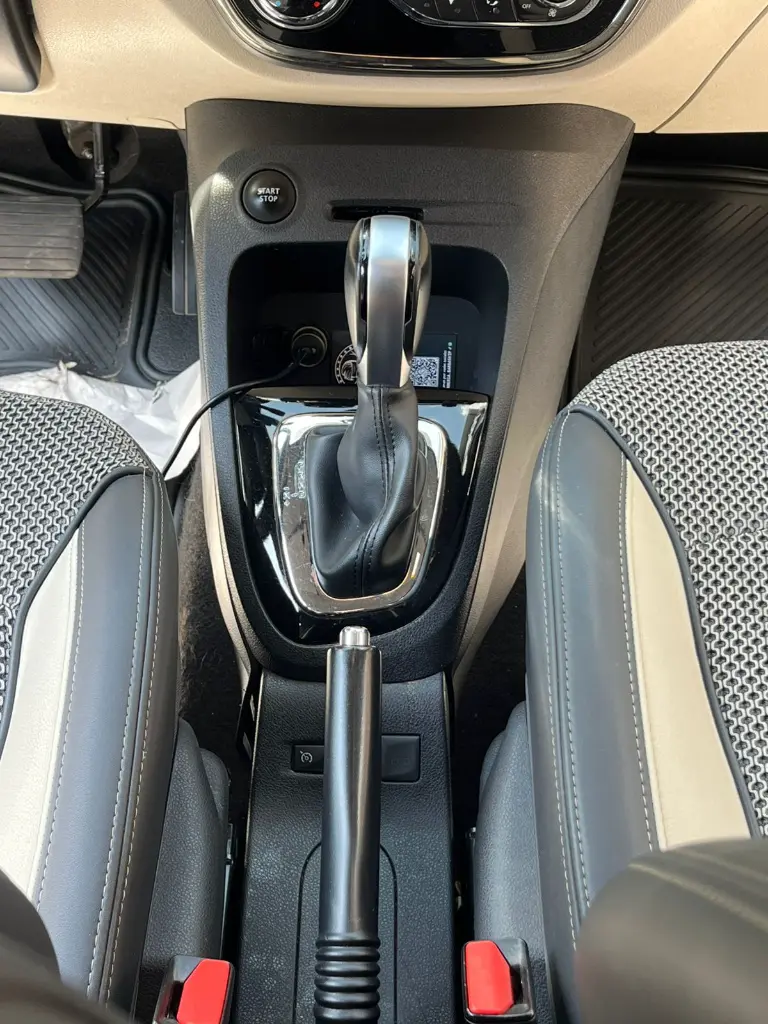 RENAULT CAPTUR INTENS AUT MOD 2021 (12).webp