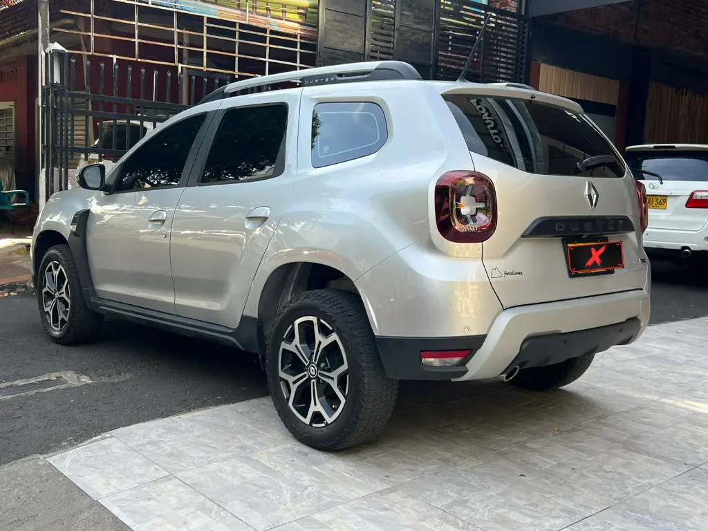 RENAULT DUSTER INTENS 1.3 4X4 2023 (4).webp