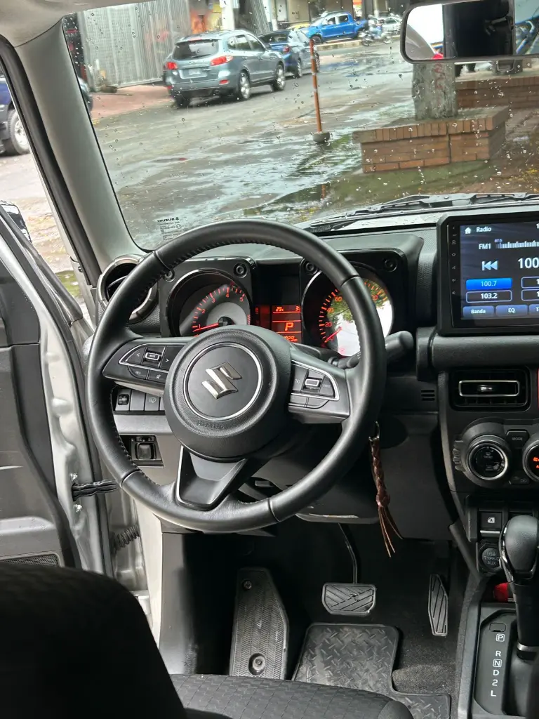 SUZUKI JIMNY GLX 3P AUTOMÁTICO 2025 publicar en $115.900 (9).webp