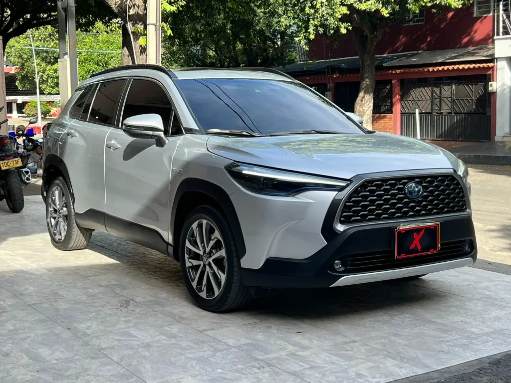 TOYOTA COROLLA CROSS SE-G HYBRID 2023  (3).webp