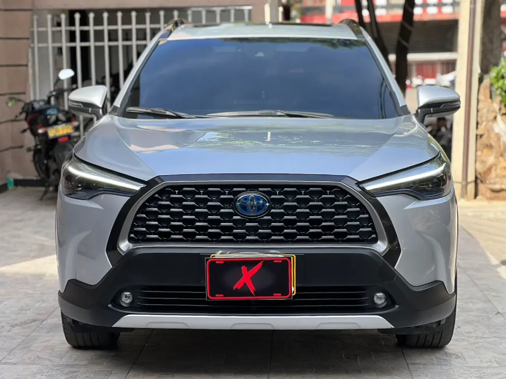 TOYOTA COROLLA CROSS SE-G HYBRID 2023  (2).webp