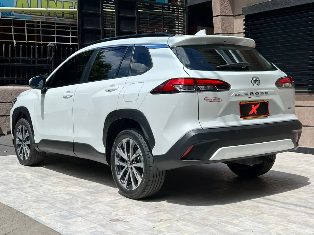 TOYOTA COROLLA SEG GASOLINA MOD 2026 (4).webp