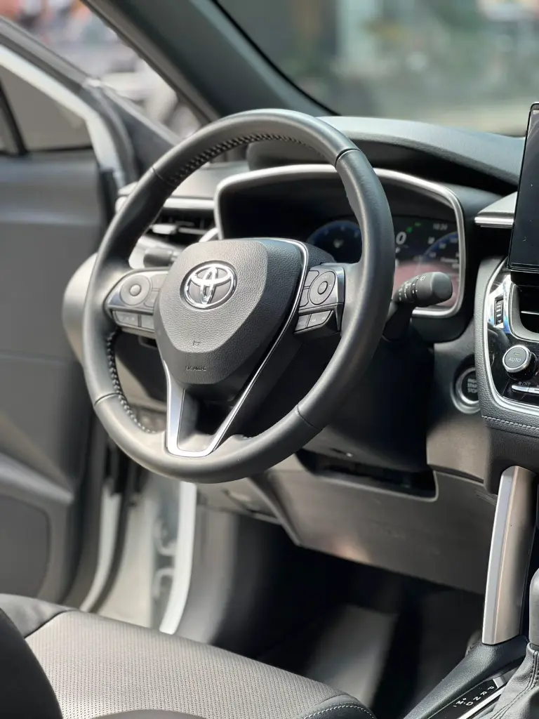 TOYOTA COROLLA SEG GASOLINA MOD 2026 (10).webp