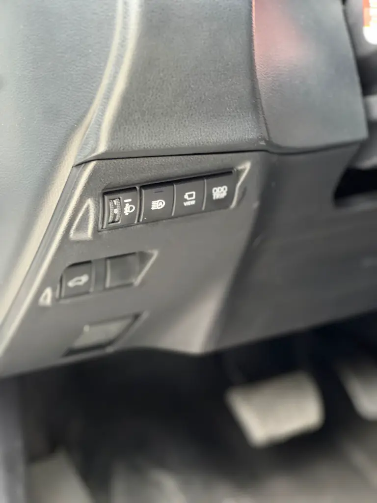 TOYOTA COROLLA SEG GASOLINA MOD 2026 (18).webp