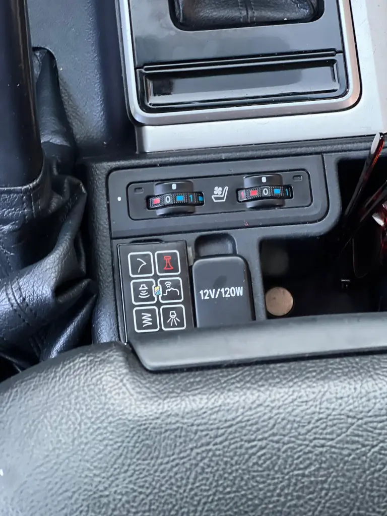 TOYOTA PRADO TX-L 2018 BLINDADA (22).webp