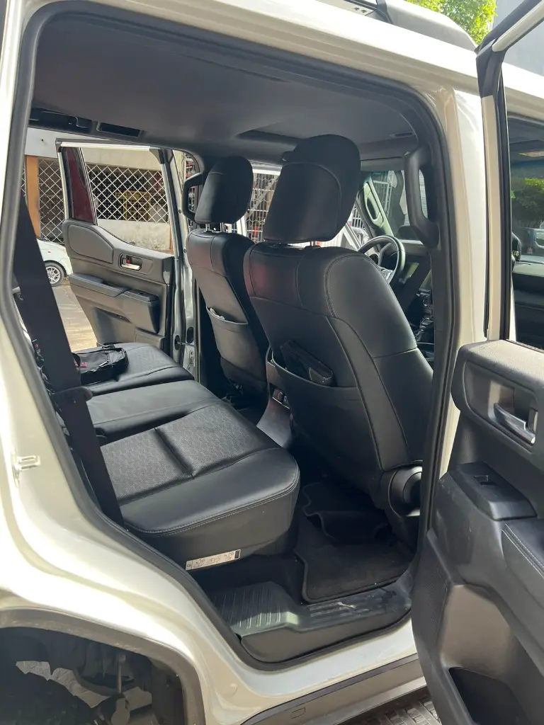TOYOTA PRADO TX-L 2.4 GASOLINA 4X4 2025 (19).webp