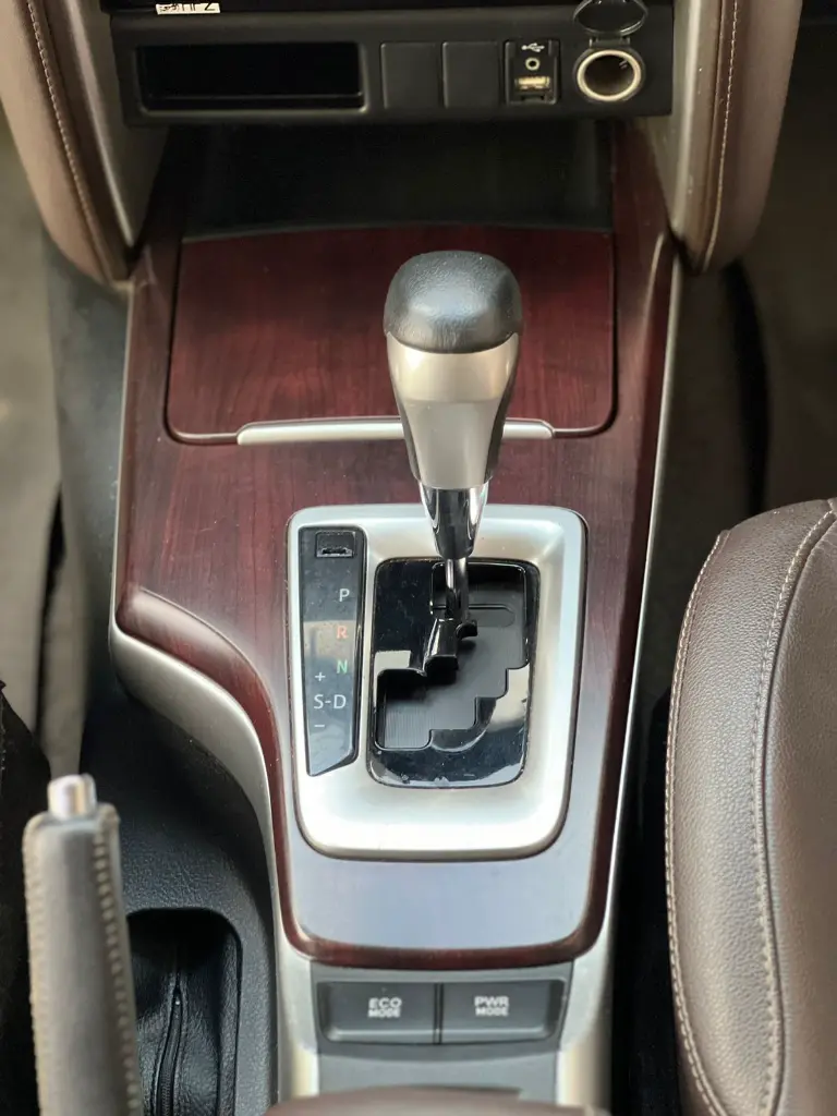 TOYOTA FORTUNER SRV 2.7 GASOLINA 2020 publicar en $171.900 (12).webp