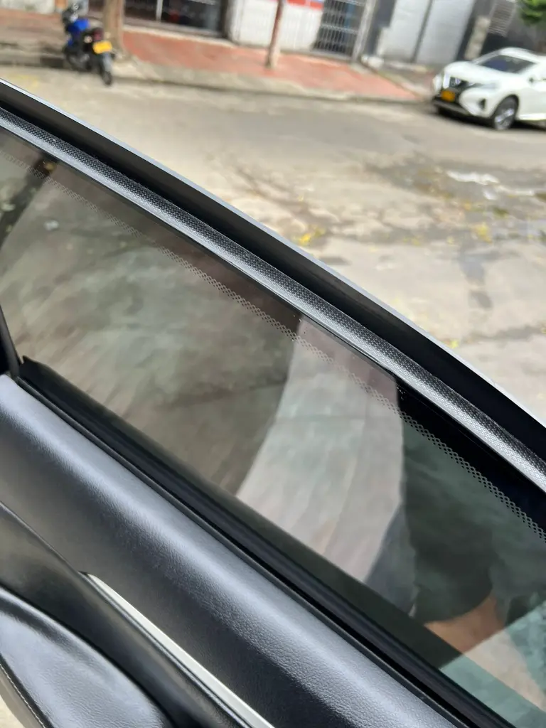 TOYOTA FORTUNER SW4 2.7 GASOLINA BLINDAJE 2+ 2018  (15).webp