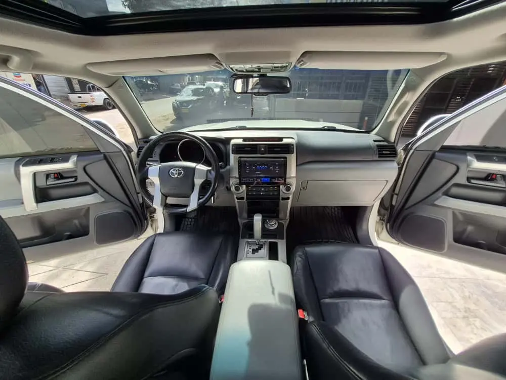 TOYOTA 4RUNNER LIMITED TP 4X4 GASOLINA 2011 (21).webp