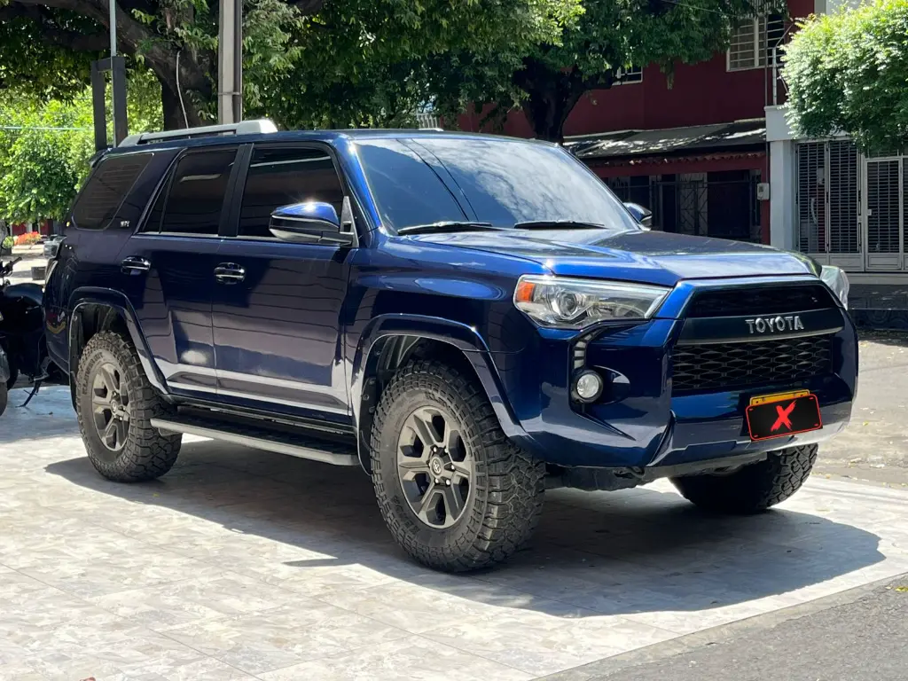 TOYOTA 4RUNNER SR5 MOD 2020 (3).webp