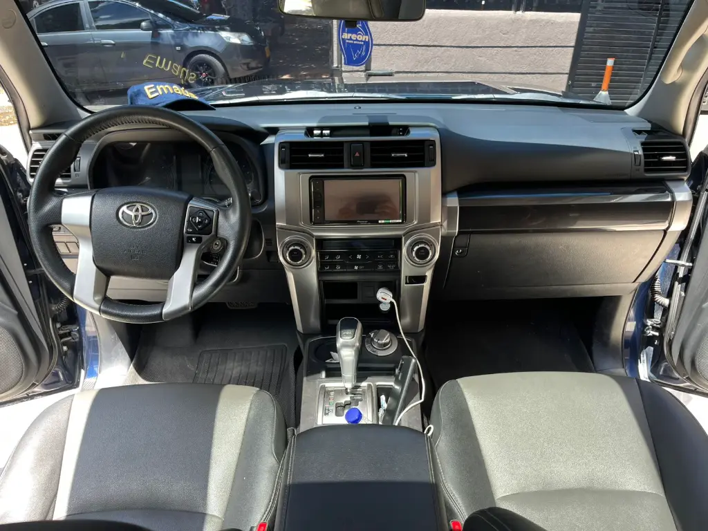 TOYOTA 4RUNNER SR5 MOD 2020 (9).webp