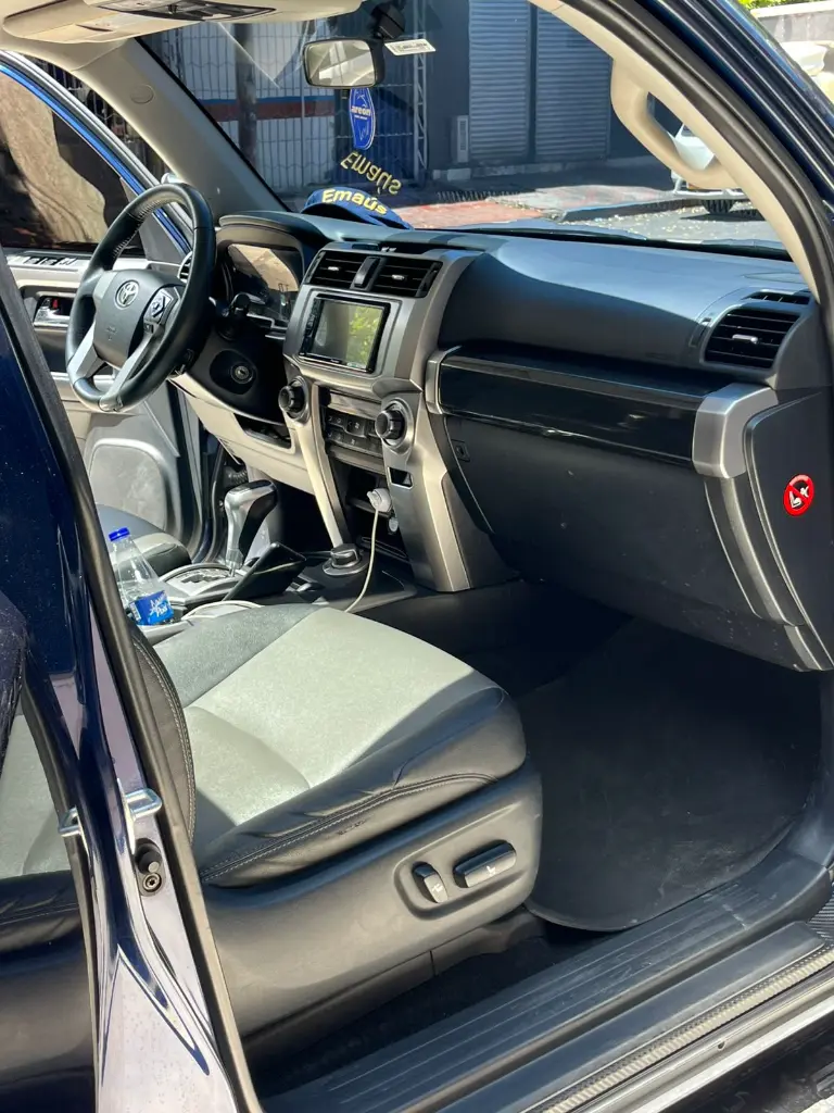 TOYOTA 4RUNNER SR5 MOD 2020 (13).webp