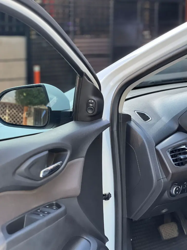 CHEVROLET ONIX LTZ AUTOMATICO SEDAN 2020 publicar en $50.900 (19).webp