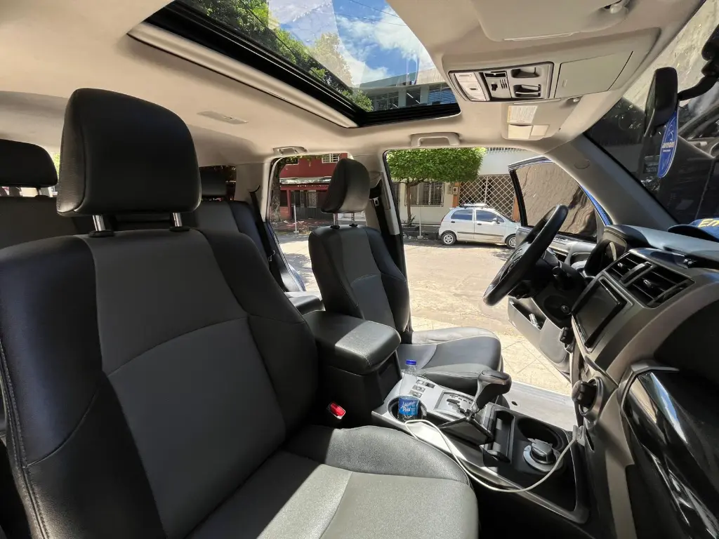 TOYOTA 4RUNNER SR5 MOD 2020 (16).webp