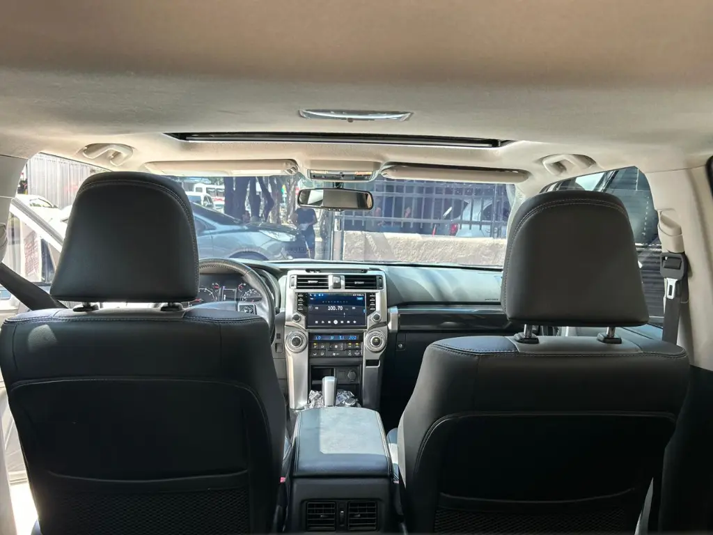 TOYOTA 4RUNNER SR5 2022 (22).webp