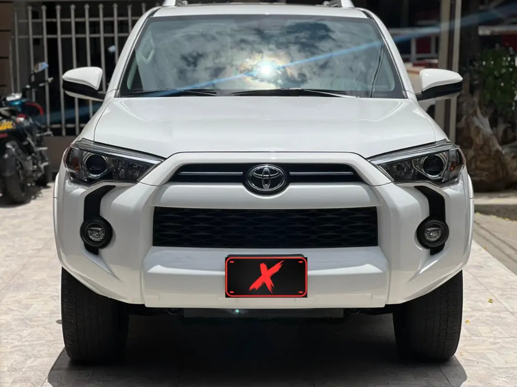 TOYOTA 4RUNNER SR5 2022 (2).webp